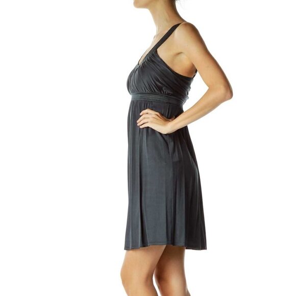 BCBG MaxAzria Dark Blue V-Neck Dress with Gold Lining - Picture 3 of 3